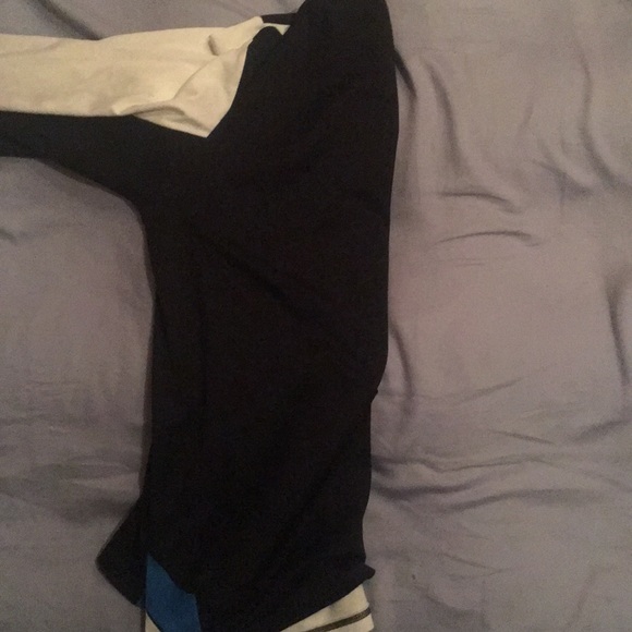 Champion thermal/dry fit - Picture 2 of 2